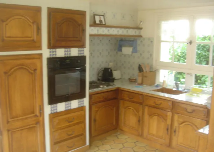 Holiday home Les Ormeaux *